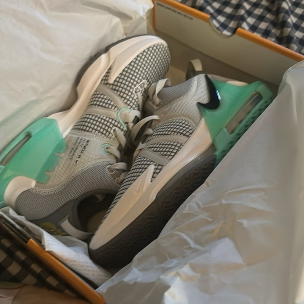 Nike Light Gray and Aqua Athletic Shoes